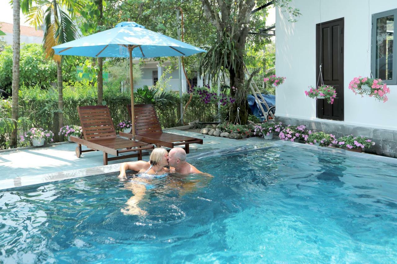 Tropical Garden & Pool Villa ฮอยอัน ภายนอก รูปภาพ